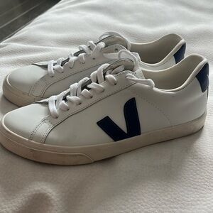 Veja women’s sneakers